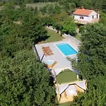 Villa Natural