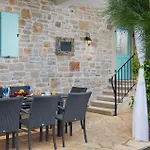 Villa Iva