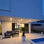Nice Home In Pula With Kitchen