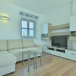 Villa Lenka