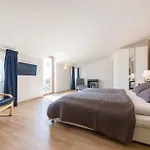 Villa Gambin