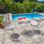 Villa Vinea