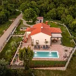 Villa Bogondon