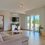 Villa Wonderview
