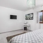 Villa Nola
