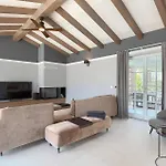 Villa Carinzia