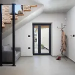 Villa Giorgio Jursici