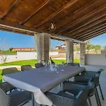 Villa Victoria Brtonigla