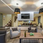 Villa Lv
