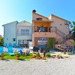 Idyllic Escape In Fasana, Relax And Unwind