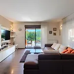 House Leticia