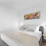 4 Bedroom Amazing Home In Kadumi