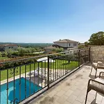Villa Megi