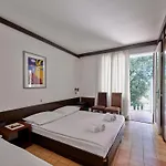 Koversada Rooms