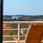 Villa Mutila