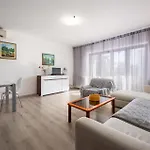 Beautiful Home In Porec With Wifi