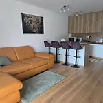 Apartma Tibor