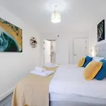 St Martins 2 Bedroom Apartments In Ruislip By 360 Stays