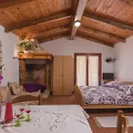 Amazing Home In Visnjan With Wifi