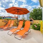 Amazing Home In Valbandon With Wifi