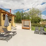 Villa Savey - Heated Pool