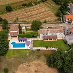 Villa Castela