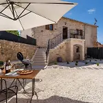 Karmela I