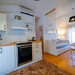 Snug And Stylish Downtown Rovinj Apartment
