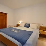 Sunny Rovinj Apartment With Sea View