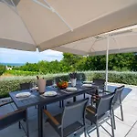 Martincic Residence - 5 Stars Luxury With Pool Heating On 4000M2