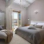 Beautiful Villa Elena With Pool In Kanfanar