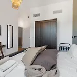 Villa Stellar