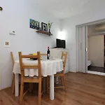 Apartments Villa Nikola