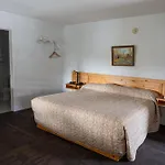 Bonanza Gold Motel