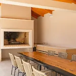 Villa Abies In Rovinjsko Selo - Haus Fuer 8 Personen