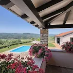 Villa Analucija I By Istrialux