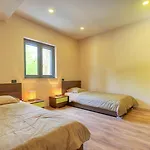 Villa Onyx For 12 People Near Porec With 65 Private Pool And Jacuzzi