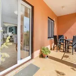 Family Frendly Holiday Home With Pool
