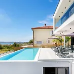 Luxury Villa Dali - 42 M2 Infinity Pool & Wellness