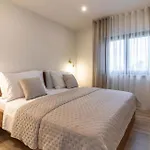 Beautiful Villa Lere With Pool In Liznjan