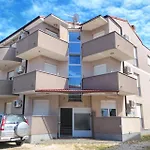 Livadice - App Mara - Mpolo