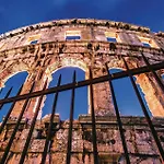 Gorgeous Apartment In Pula With Wifi