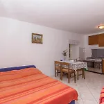 Beautiful Apartment In Selo Rakalj With Wifi