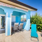 Nice Home In Vodnjan With Kitchen