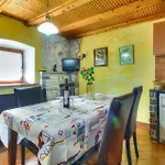 2 Bedroom Stunning Home In Kastel
