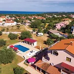 Amazing Apartment In Vodnjan With House Sea View