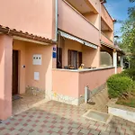 4 Bedroom Pet Friendly Apartment In Fazana