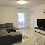 Apartments Noel - With Private Pool