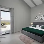 Vacay Villa Infinity