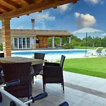 Villa Manuela By Rent Istria
